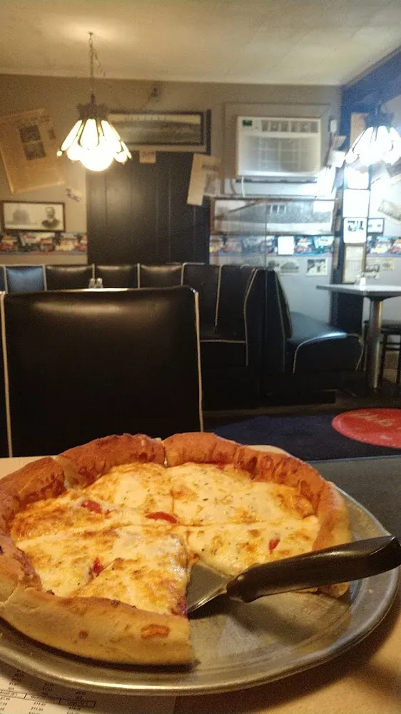 Pepperoni Blast Pizza on a Pan Crust